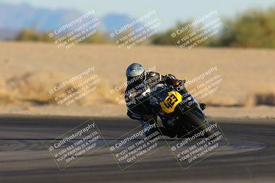 media/Dec-07-2024-CVMA (Sat) [[21c5f1ef85]]/Race 13-Amateur Supersport Middleweight/